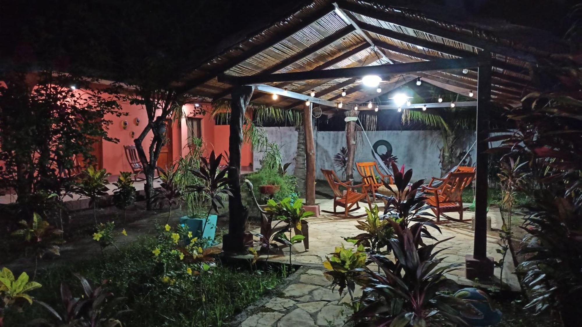 Ometepe House Bed and Breakfast Moyogalpa Buitenkant foto